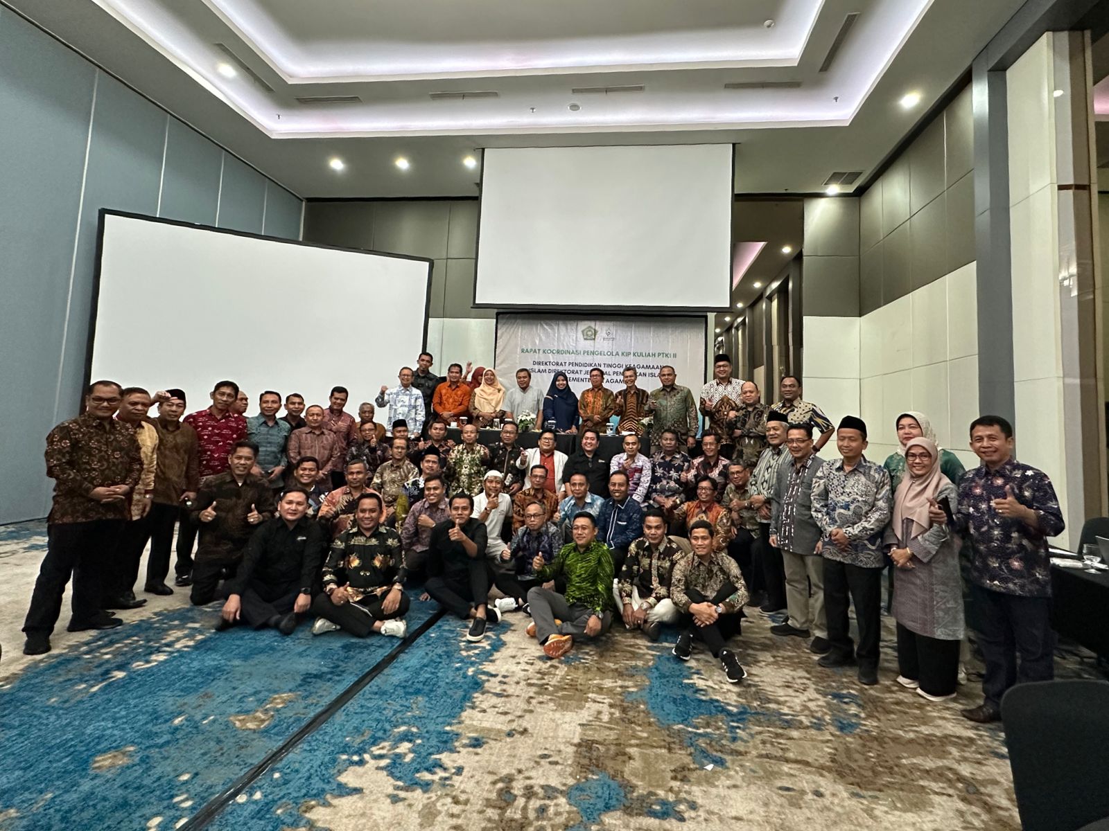 Rapat Koordinasi Wakil Rektor III: Direktur Diktis Tegaskan Perlunya Profesionalisme Pelaksanaan PESONA dan OASE