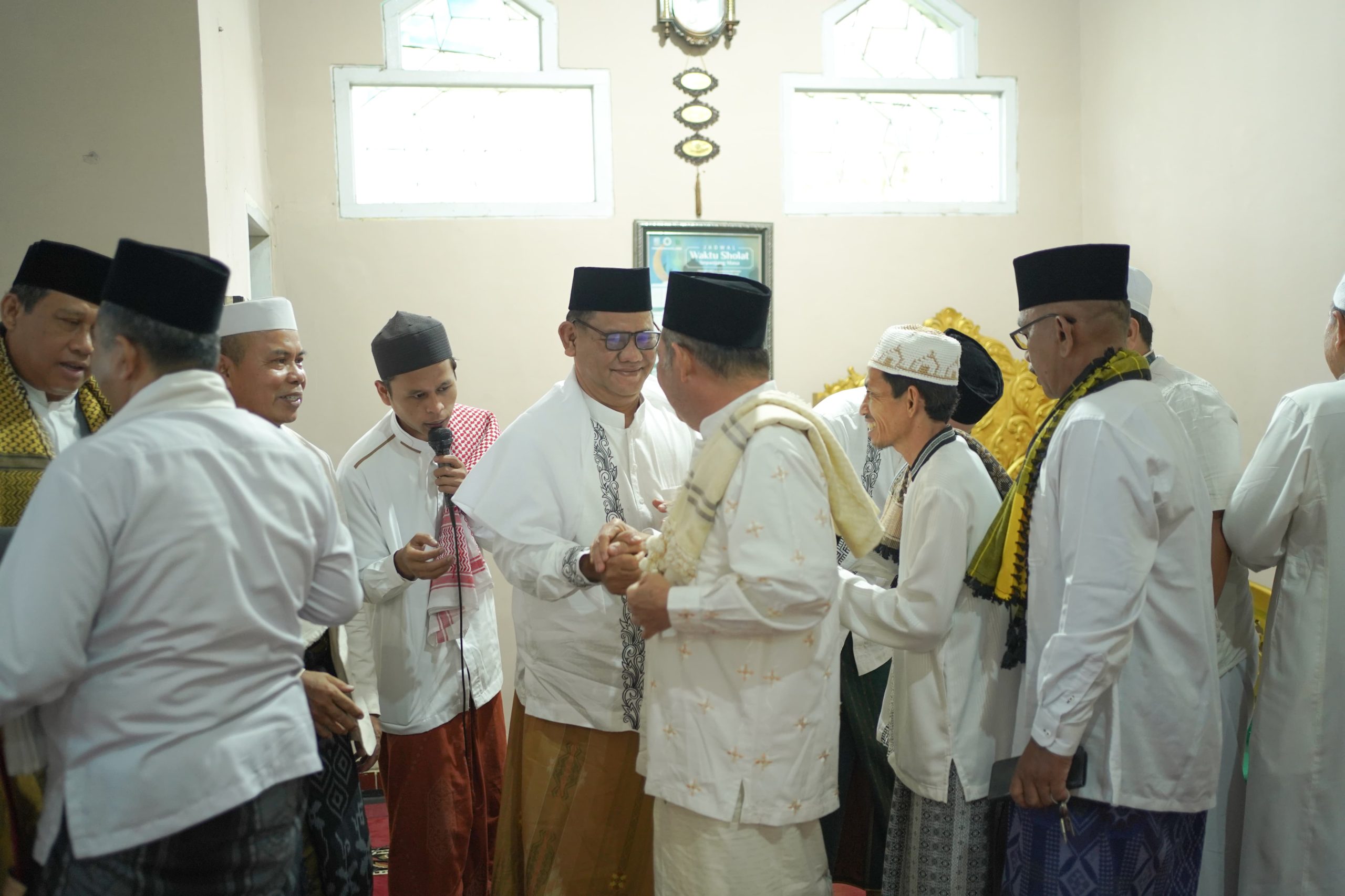 Rektor UIN Jambi Shalat Idul Adha dan mengajak Kepedulian untuk Berkurban