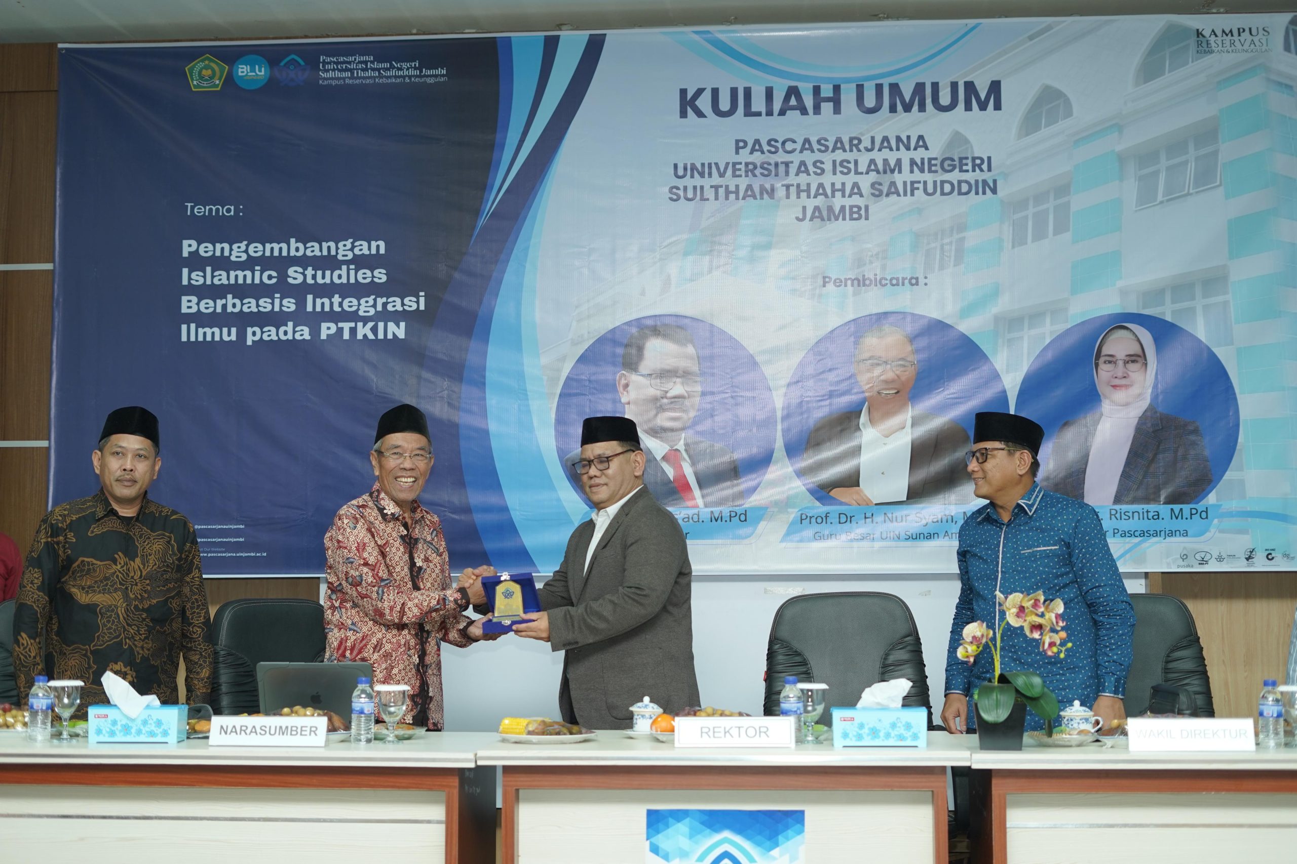 Berikan Kuliah Umum, Prof. Nur Syam: UIN STS Jambi Sekarang Sudah Jadi Kampus Metropolis