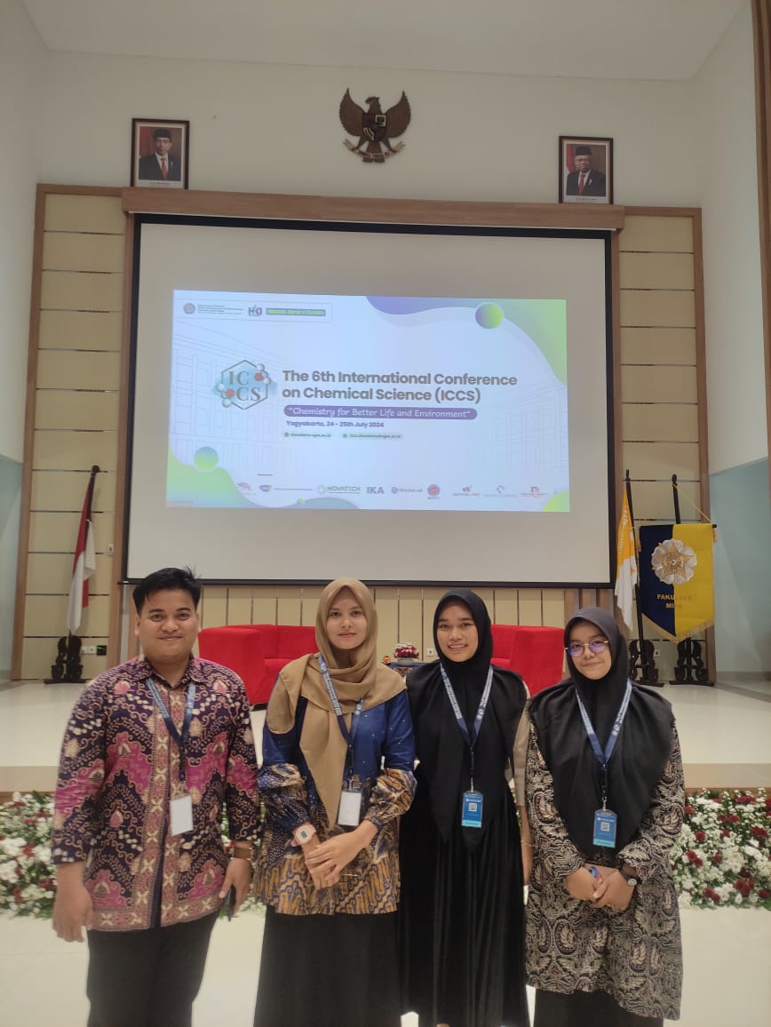 Dosen dan Mahasiswa Prodi Kimia Ikuti ICCS di UGM
