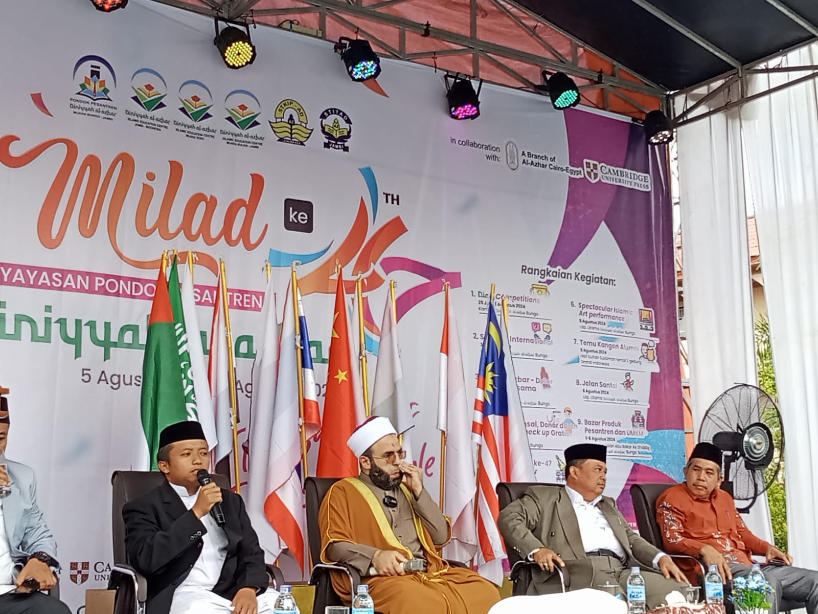 Pidato Rektor UIN STS Jambi Dalam Seminar Internasional  Pada Milad ke-47 Diniyyah Al-Azhar Muara Bungo