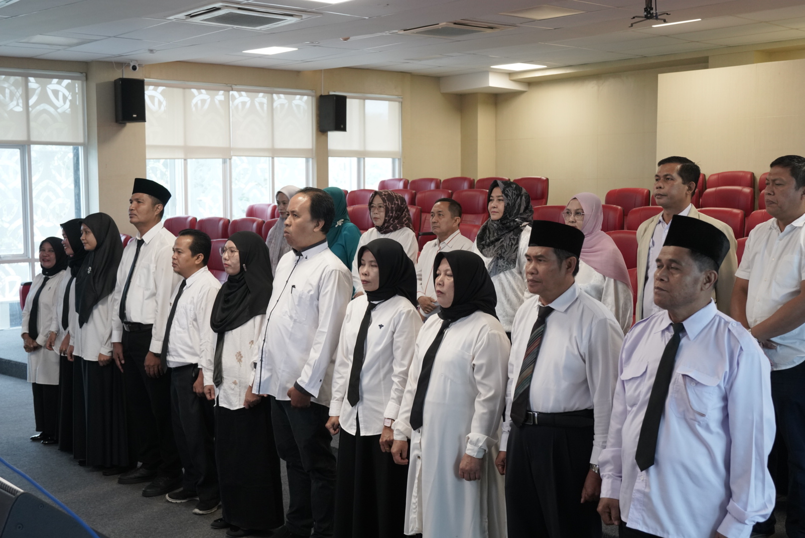 Sekjen Kemenag RI Melantik dan Mengukuhkan 11 Pejabat Fungsional UIN STS Jambi