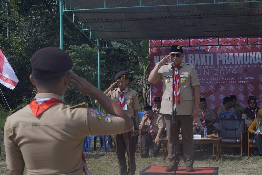 KBP 2024 UIN STS Jambi: Membangun Karakter Mahasiswa Melalui Gerakan Pramuka