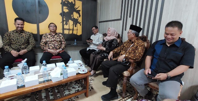 Belajar dari Pengelolaan Humas UIN Jakarta 