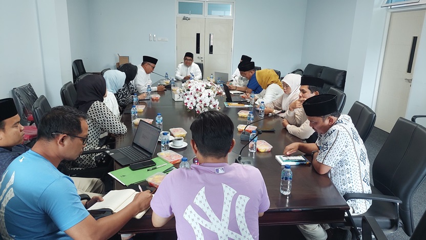 Rektor Sambut Silaturahmi Bank Jambi Syariah dengan Hangat