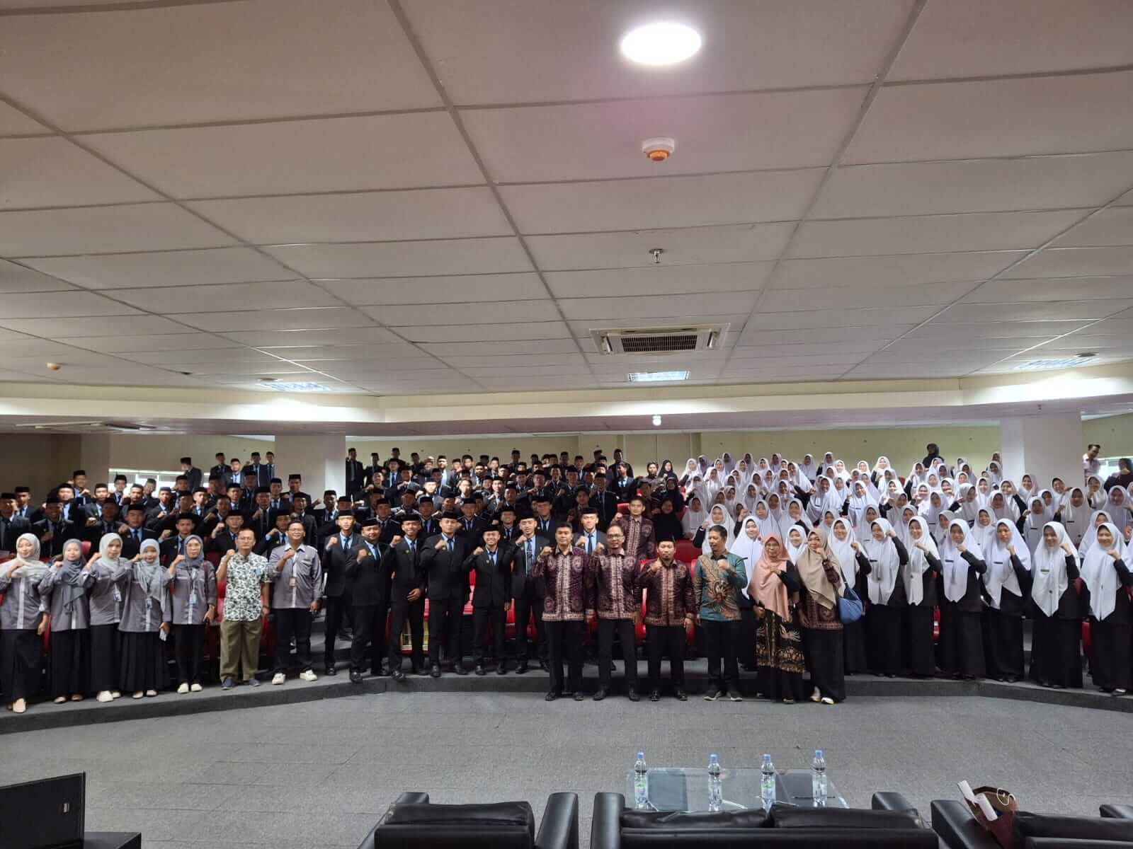 UIN STS Jambi Sambut 186 Siswa MA PKP Al Hidayah