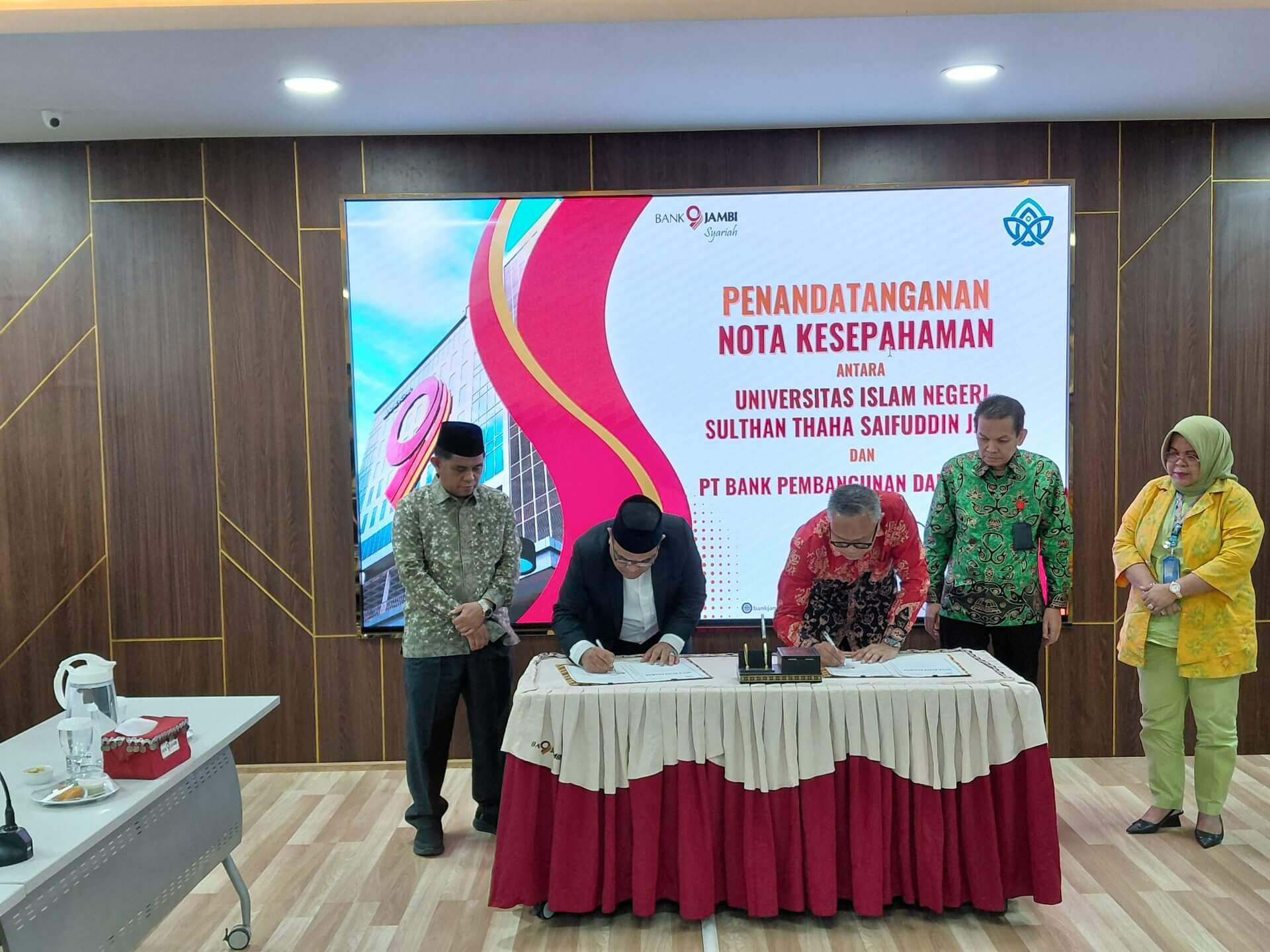 Perkuat Sinergi, UIN STS Jambi Perpanjang MoU dengan Bank 9 Jambi