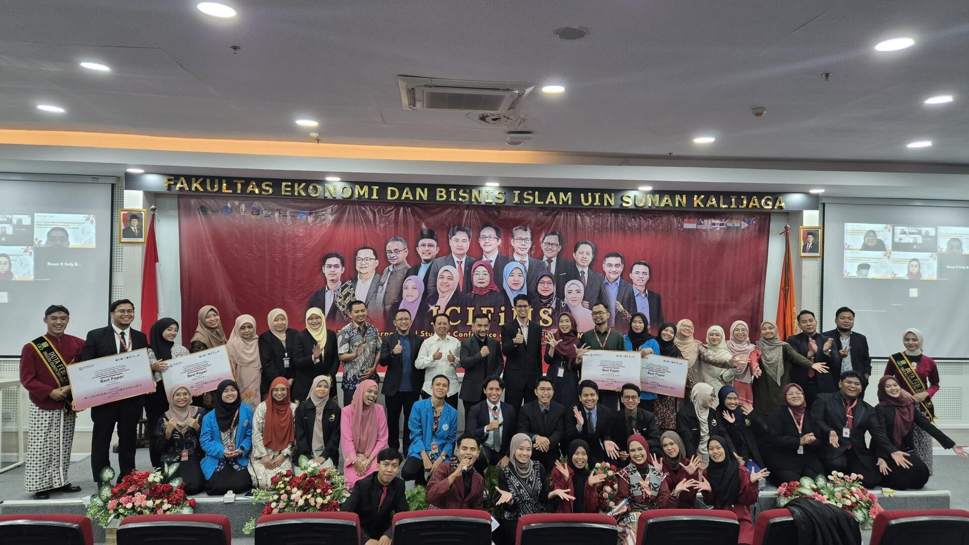 Mahasiswa MKS UIN STS Jambi Raih Best Paper di Konferensi Internasional ICIFIMS 2025