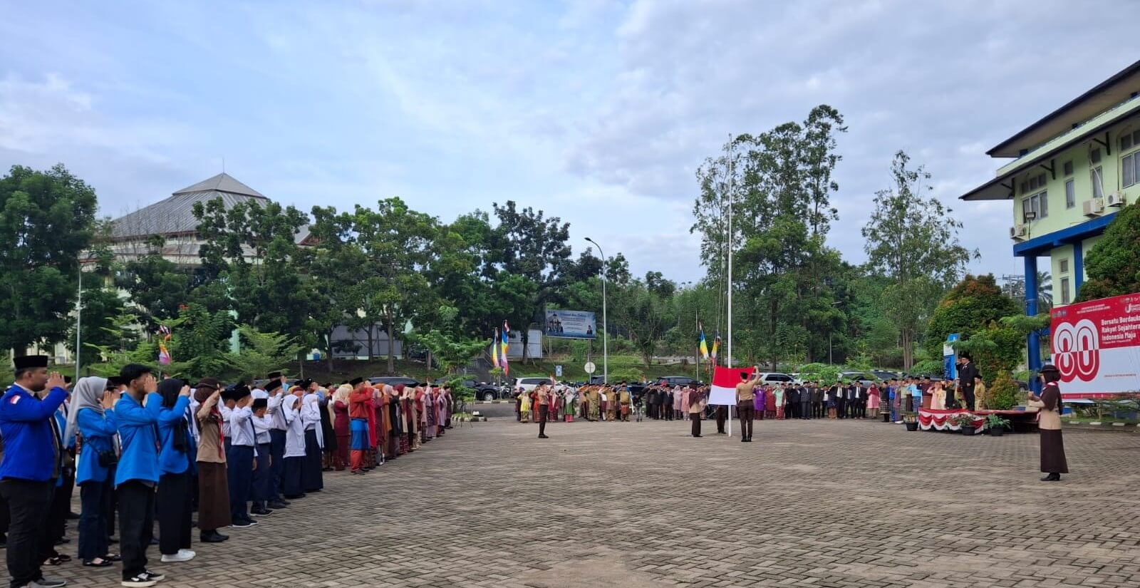UIN STS Jambi Gelar Upacara HUT RI ke-80 Penuh Semangat dan Khidmat