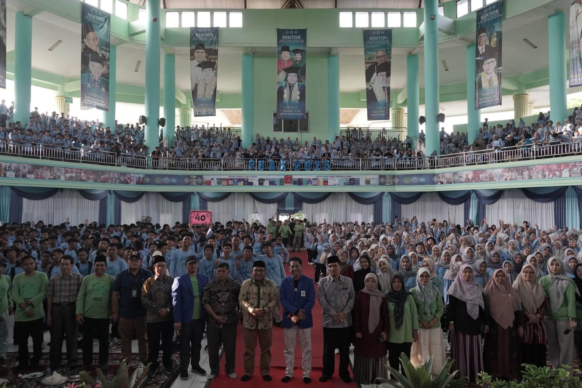 UIN STS Jambi Resmi Tutup PBAK 2025, Rektor Beri Motivasi Mahasiswa Baru