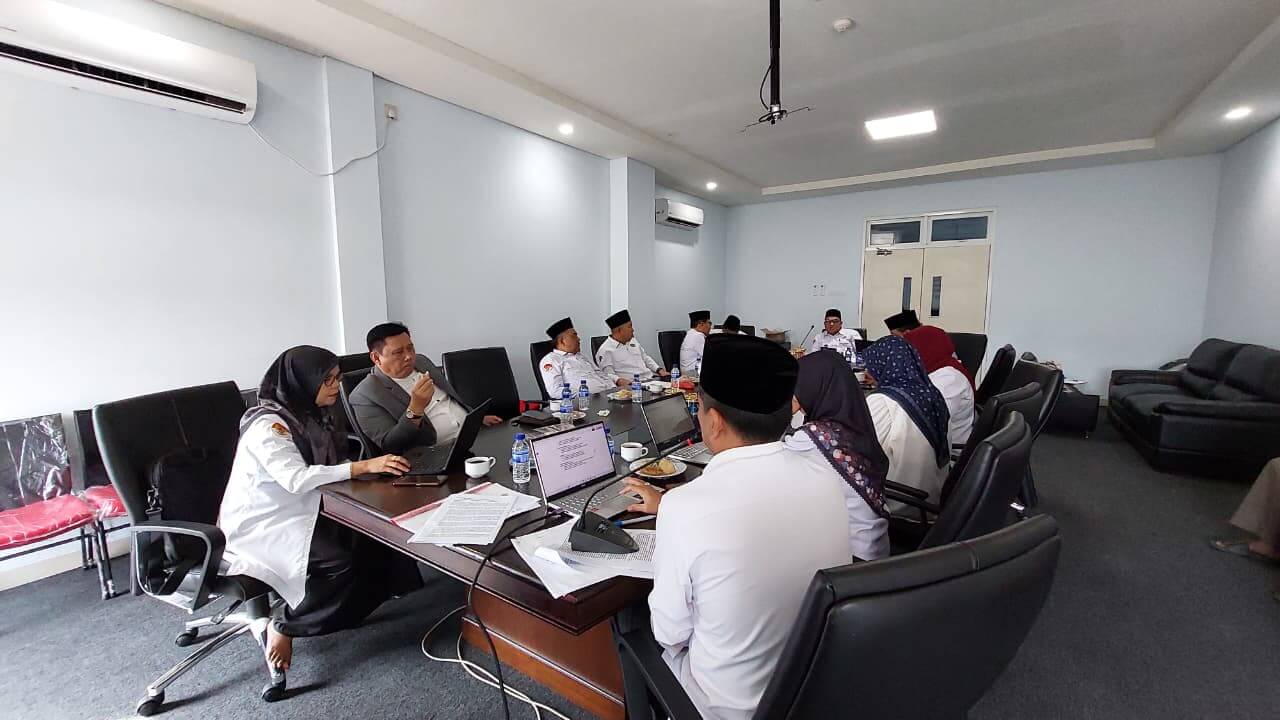 UIN STS Jambi Gelar Evaluasi, Rektor: PBAK 2025 Sukses