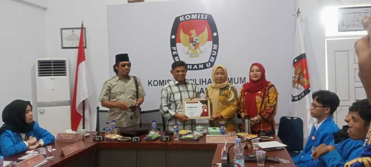 Hari Kesaktian Pancasila, Dr. Pahmi Isi Kelas Hukum Pemilu Bersama KPU kota Jambi