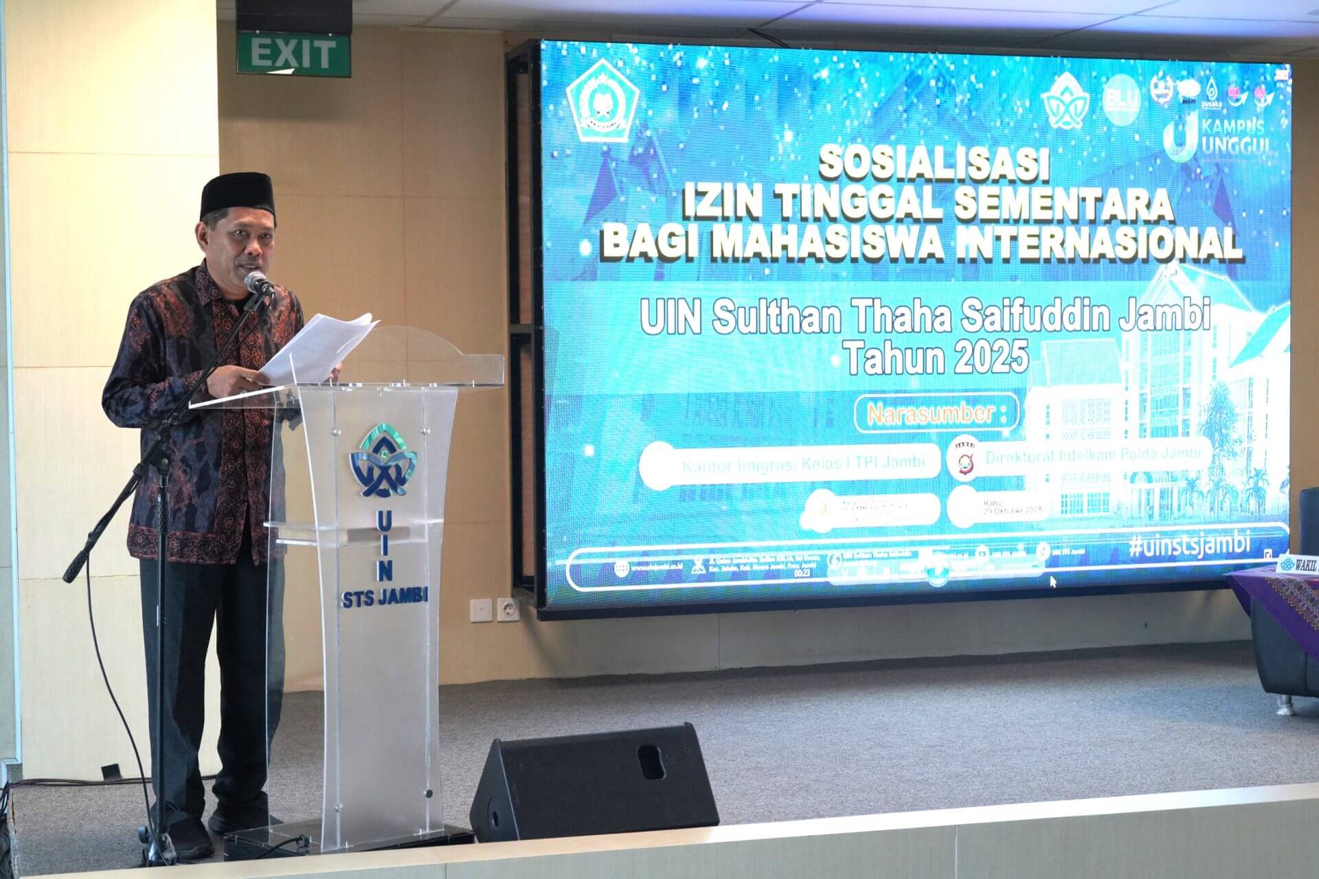 Sosialisasi Izin Tinggal Sementara bagi Mahasiswa Internasional UIN STS Jambi
