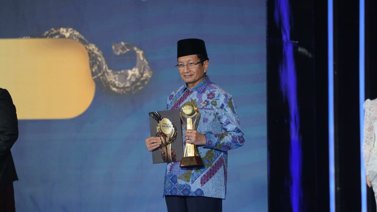 Kemenag Raih Penghargaan di Detikcom Awards 2025, Rektor UIN STS Jambi Sampaikan Apresiasi