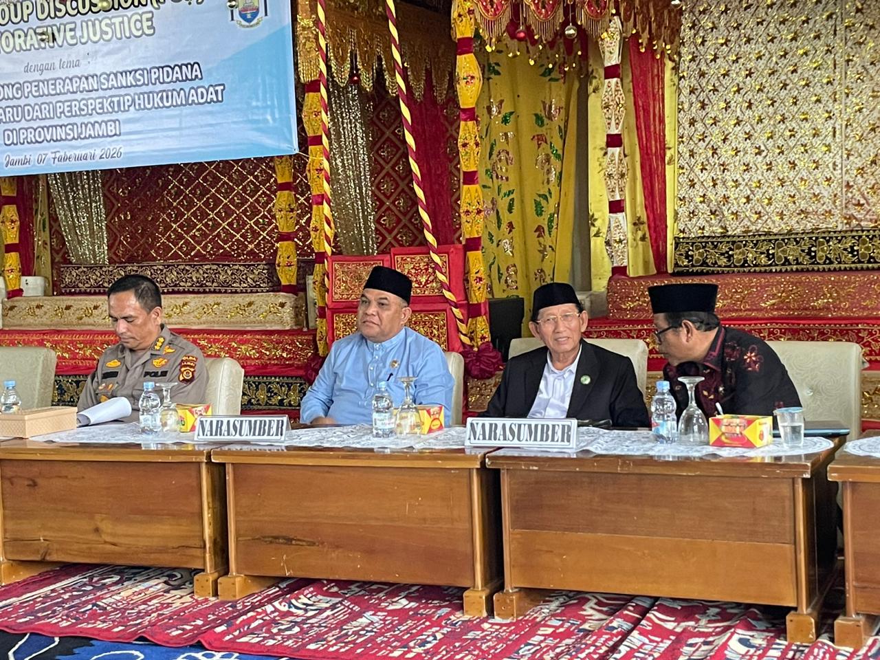 Rektor UIN STS Jambi Ikut Diskusi Penerapan KUHP Baru dari Perspektif Hukum Adat
