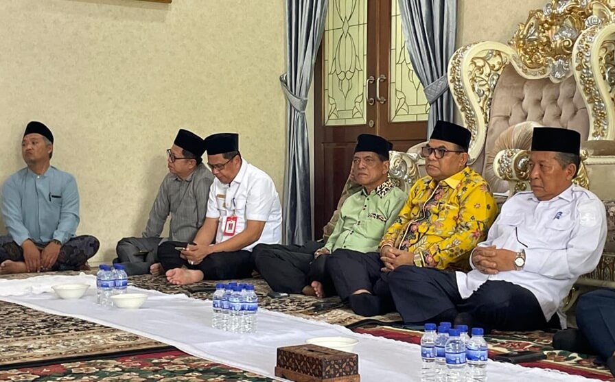 Rektor UIN STS Jambi Hadiri Halalbihalal ITS NU, Perkuat Kolaborasi Pendidikan