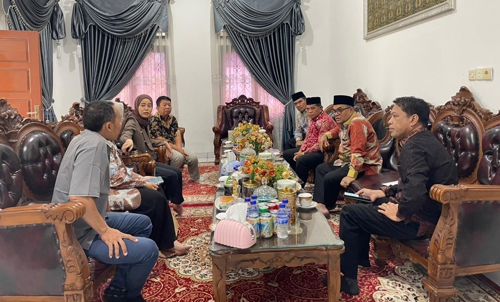 Perkuat Literasi Investasi Syariah, UIN STS Jambi Terima Audiensi Bursa Efek Indonesia