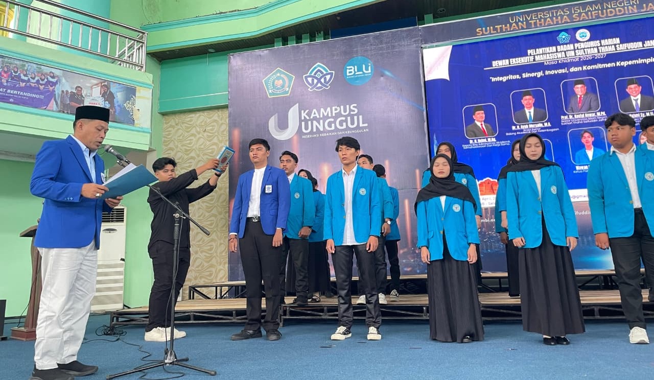 DEMA UIN STS Jambi Periode 2026/2027 Resmi Dilantik, Ini Pesan Wakil Rektor