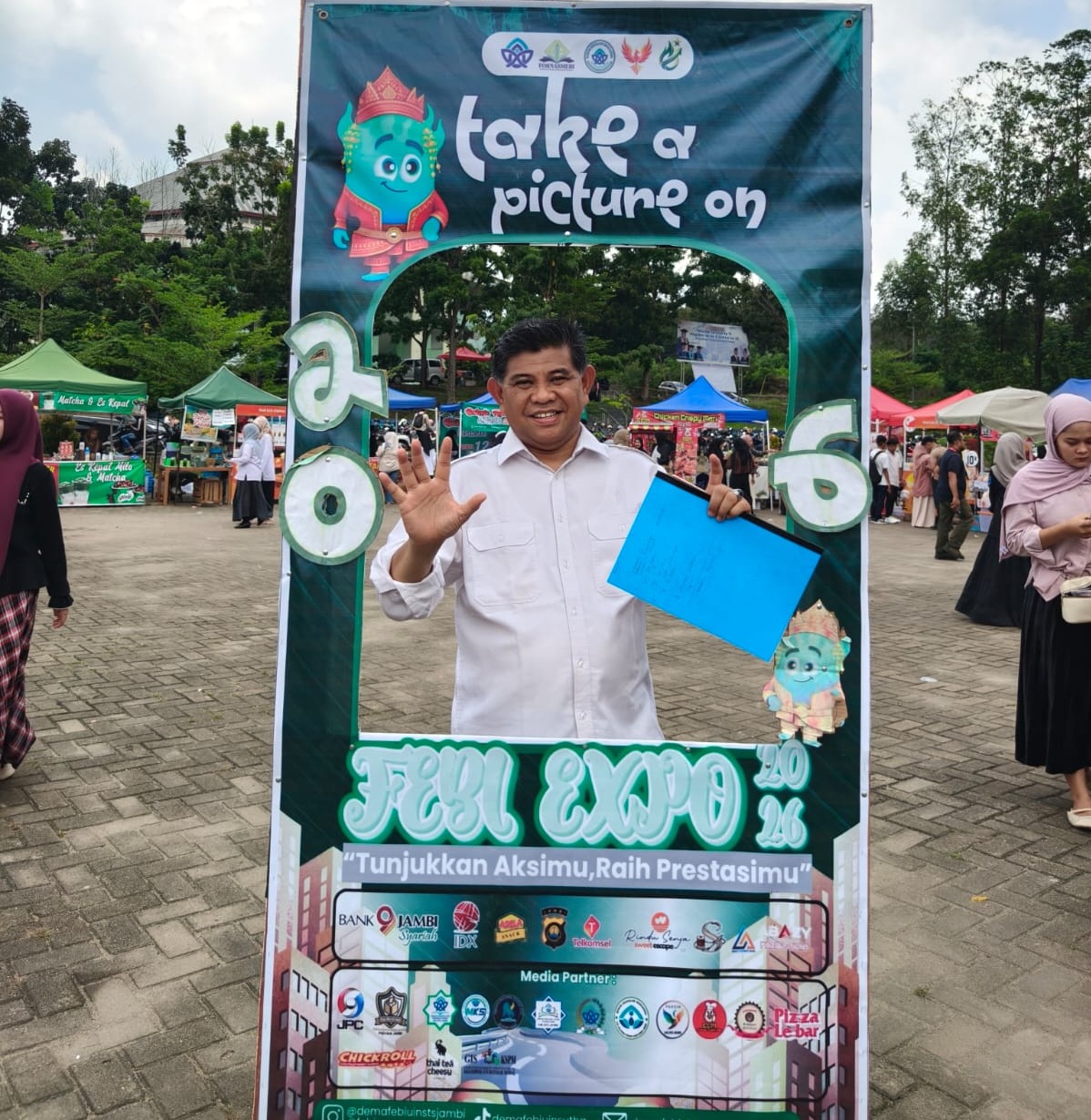 FEBI Menghidupkan Ruh Entrepreneurship dalam Perspektif Antropologi Kampus UIN STS Jambi
