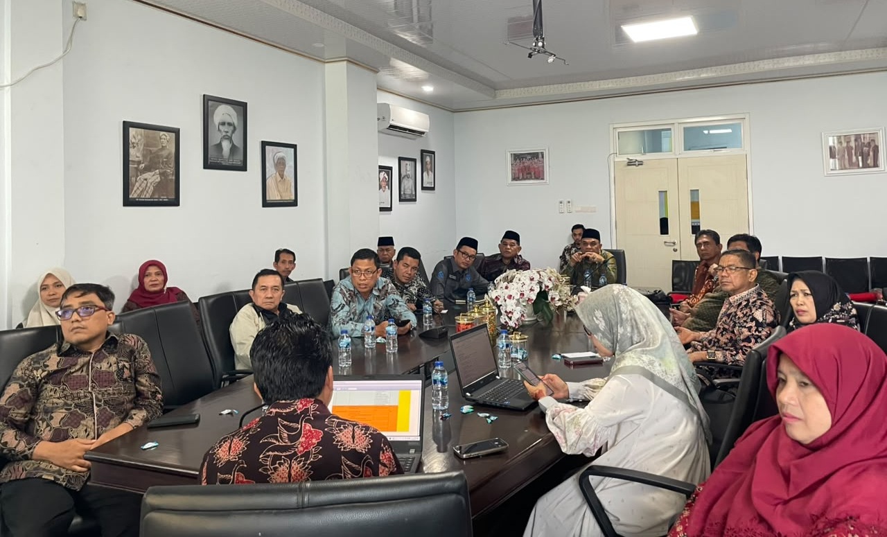 Rektor UIN STS Jambi Pimpin Rapat Awal Pelaksanaan Penilaian Mandiri Maturitas SPIP Terintegrasi