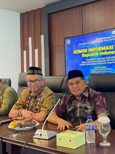 KAMPUSINFORMATIF; Membangun Trust dan Public value