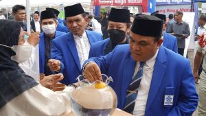 PBAK 2026 UIN STS Jambi: Pimpinan dan Mahasiswa Baru Kunjungi Stand Layanan Kampus