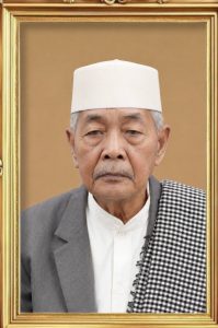 KH. LOHOT: Pendakwah dan Dosen yang Kharismatik