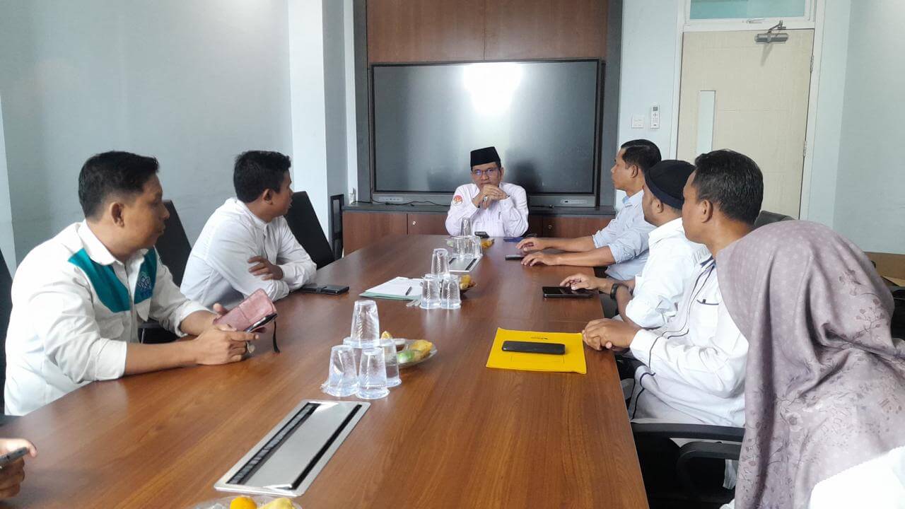 Kepala Biro AAKK UIN STS Jambi Tekankan Ketelitian Pengelola Ijazah Jelang Wisuda Periode II