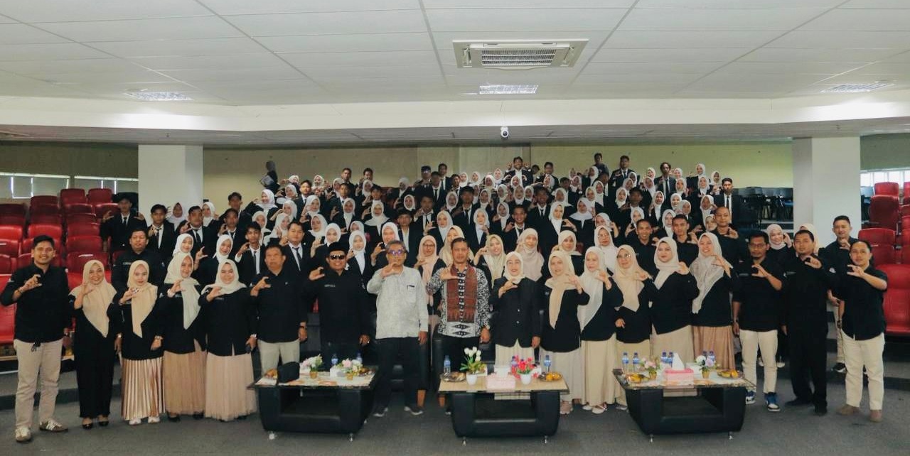 FEBI UIN STS Jambi Yudisium 96 Mahasiswa, Siap Terjun ke Masyarakat