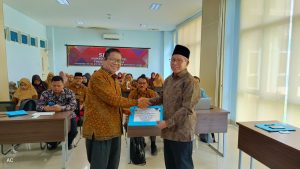 Kepala Biro AUPKK UIN STS Jambi Sosialisasikan PP Nomor 94 Tahun 2021